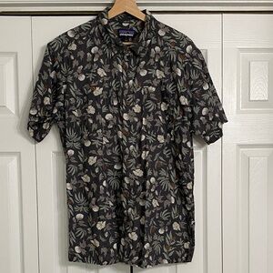 Patagonia Men's Black Floral Button Down Shirt